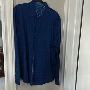 Robert Graham’s Men's Classic Fit Blue Shirt